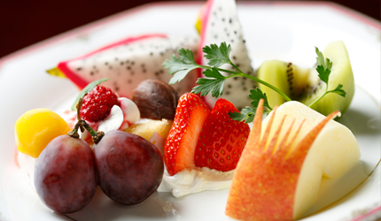 Assorted fruit　￥1,500 (excluding tax)～
